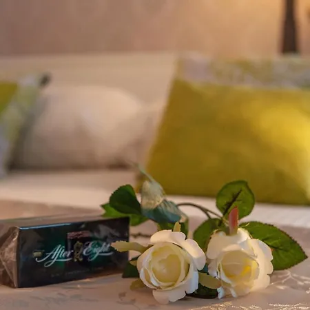 Luxury Urska *
